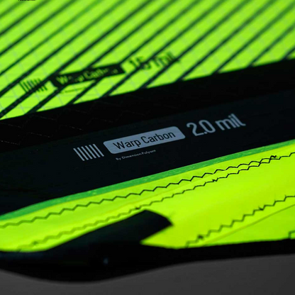 Goya Banzai 11 Pro Carbon 2025 - acción wave